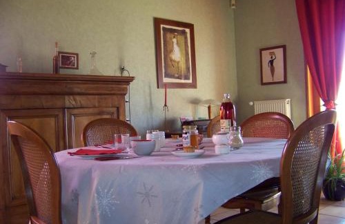 Cellieu Bed & Breakfast | Croix Blanche