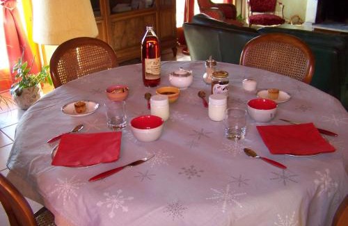 Cellieu Bed & Breakfast | Croix Blanche