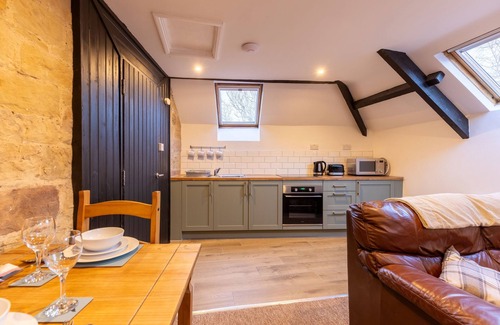 Warkworth Cottage | CROSS HOUSE APARTMENT Dog Friendly Barn Conversion in the Heart of Warkworth