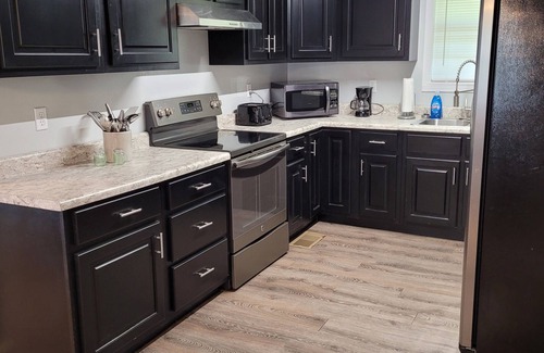 Iuka House | Crossroads to Pickwick