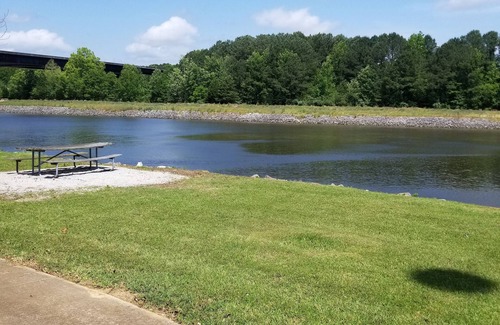 Iuka House | Crossroads to Pickwick