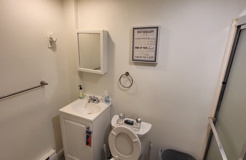 Garfield Heights House | Crown royal presidential suite and fitness center