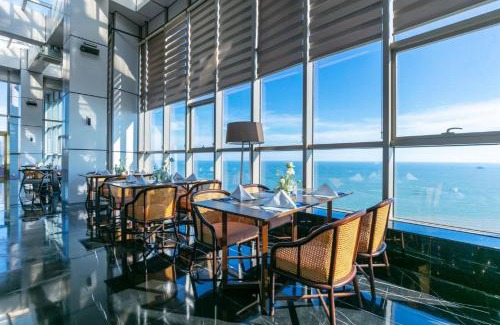 Yinhai Resort | Crowne Plaza Beihai Silver Beach by IHG