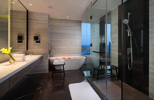 Kunshan Hotel | Crowne Plaza Kunshan by IHG