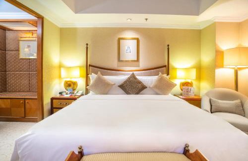 Qingdao City Center Hotel | Crowne Plaza Qingdao by IHG