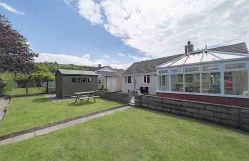 Dinas Cross House | Crud Yr Awel, Dinas, Pembrokeshire