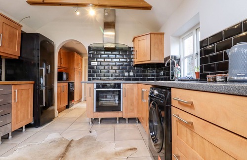 Bridge Cottage | CRUD YR AWEL, pet friendly, character holiday cottage in Bridge, Kent