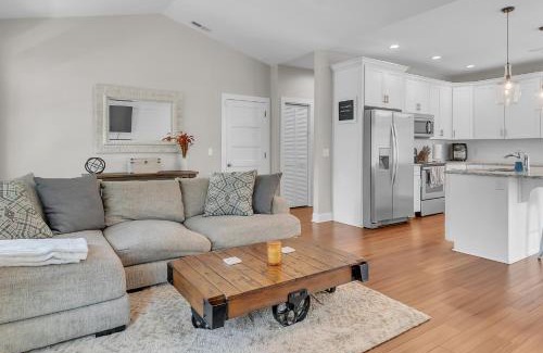 Newport House | Crystal Coast Charmer