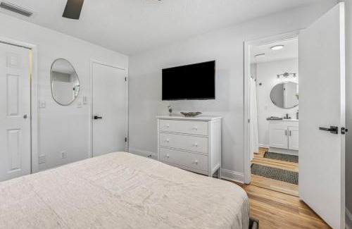 Crystal River House | Crystal River Retreat Sleeps 8 5 min to Boat Ramp