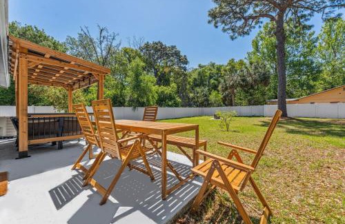 Crystal River House | Crystal River Retreat Sleeps 8 5 min to Boat Ramp