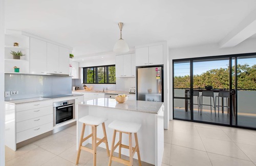 Sunshine Beach Apartment | Crystal Shores Sunshine Beach