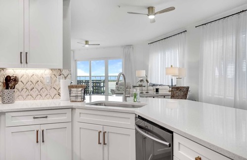Avalon Beach Estates Condo | Crystal View 101 3 Bedrooms | 3 Baths | Accommodates 9 | Beach Serv. I Pet Friendly