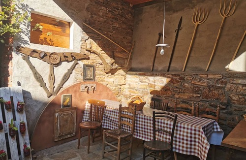 Navia de Suarna Cottage | Cuádruple con Derecho a Barbacoa y Patio. Hazte tus Comidas Se Admiten Mascotas