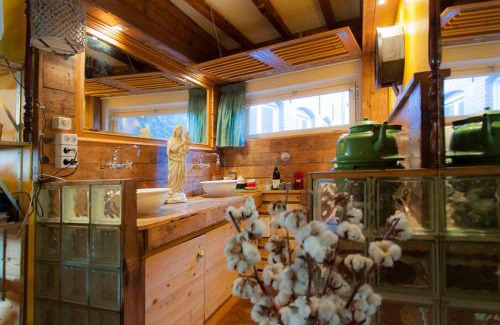 's-Hertogenbosch Bed & Breakfast | CubaCasa