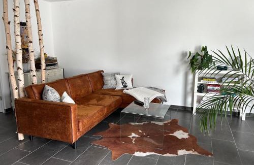 Eberbach House | Cube - Ferienhaus mit Garten und Terrasse in Eberbach