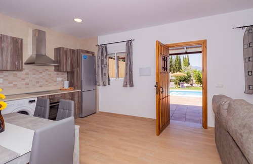 Alhaurin el Grande Cottage | Cubo's La Rosa del Zangano Private Pool & Relax/piscina privada/wifi gratis