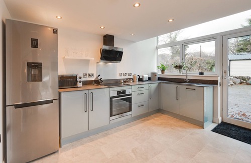 Llanelltyd House | Cuddfan Idris - One Bedroom House, Sleeps 2