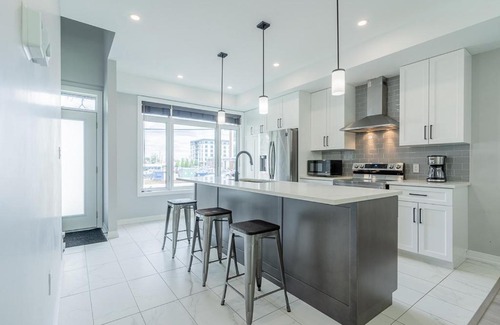 Belleville House | Custom built house near Prince Edward County