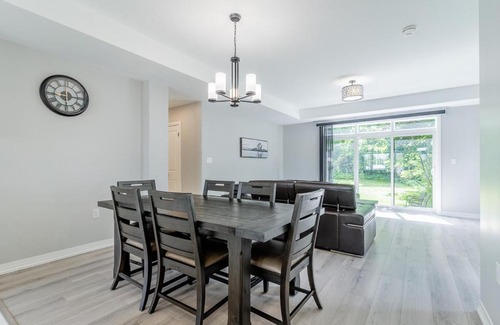 Belleville House | Custom built house near Prince Edward County