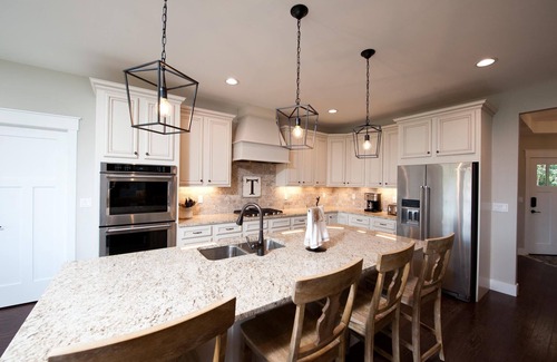 Durango House | Custom Home - Amazing Views/Huge Deck - 3 miles to downtown - AC/Hot Tub