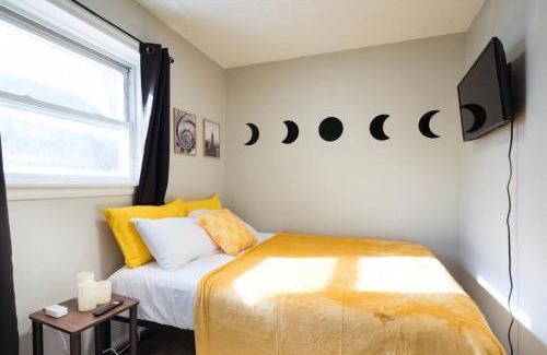 Brighton Park Apartment | Cute Apartment 2 bedrooms - 12 Min from Downtown Chicagi