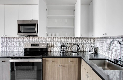 Prudential - St. Botolph Apartment | Cute Back Bay 1BR w/W/D & Gym, near Copley T & Shops, by Blueground