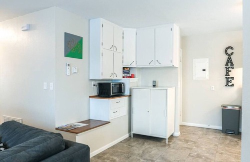 Sturgis Apartment | Cute home in Sturgis City Limits