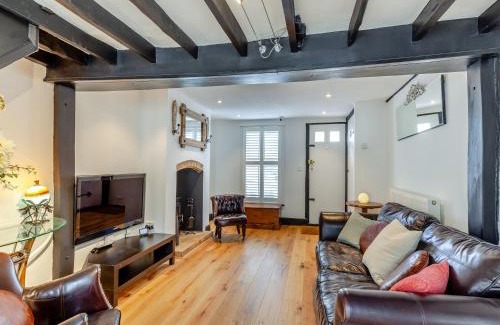 Roydon House | Cutters Cottage