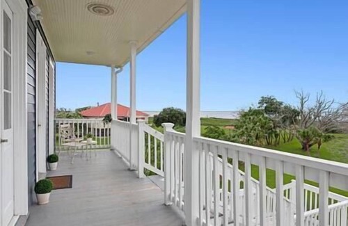 Lafitte Bed & Breakfast | Cypress Cottage Room 2