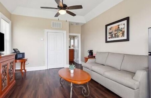 Lafitte Bed & Breakfast | Cypress Cottage St.3