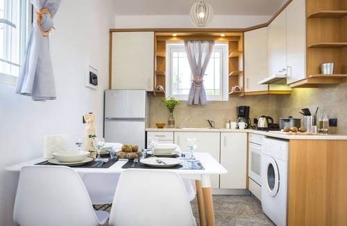 Ntomata House | Cypress Garden Villas