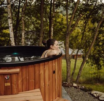 Makow Podhalanski Ski Chalet | Czill-Lokum- klimatyczna chata w Beskidach z balią i sauną