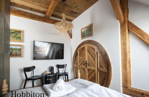 Lanskroun House | Dům u města Milána - sedm dveří, sedm světů