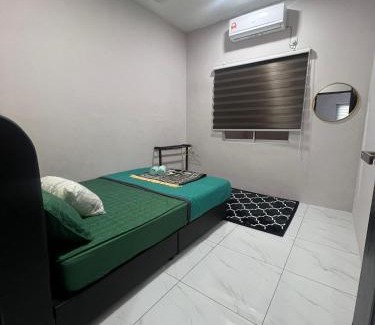 Kampong Pulau Kandis Apartment | D'Nuha Homestay Unit 1 Chenderong Balai Teluk Intan