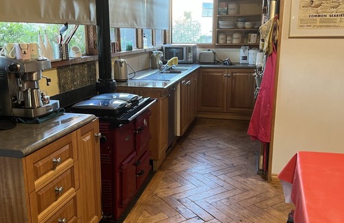 Venus Bay House | Dacha Kincora - small cottage, short walk to beach