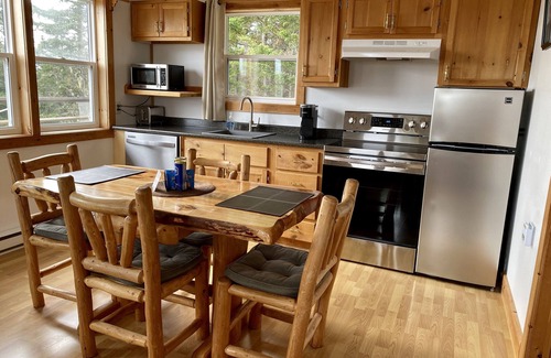 Saint Esprit Cottage | Daily Private Outdoor Hot Tub Access; Paid Access to Sauna; BBQ; Wi-Fi