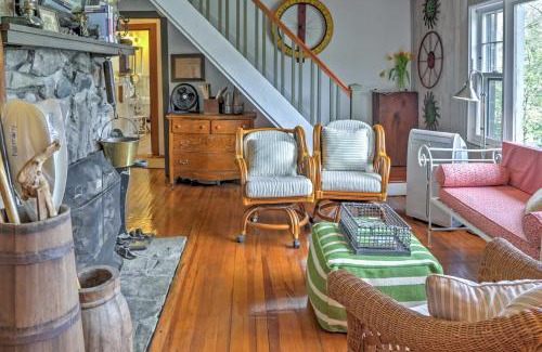 New Preston House | Dainty New Preston Cottage with Dock and Lake Views!
