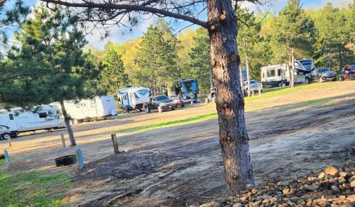 Nevis Other | Daisy Lake RV Campground