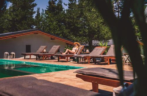Tsigov Chark Villa | Dakota forest retreat