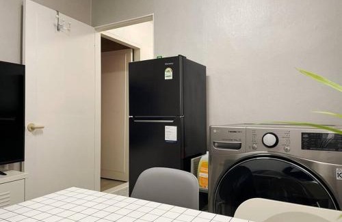 Sindaebangil-tong Apartment | Dal Haru