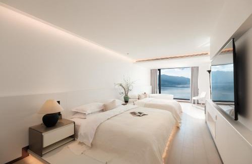 Manjiang Hotel | Dali Puyu VILLA Cliff Seaview Hotel By Dali Airport Dali North Station