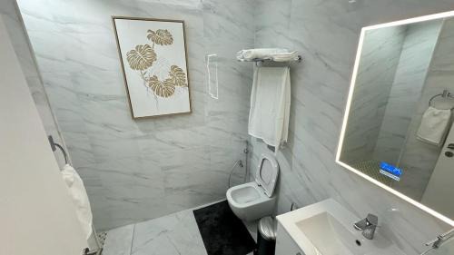 Doha Apartment | Dar Al Darwish 801,802