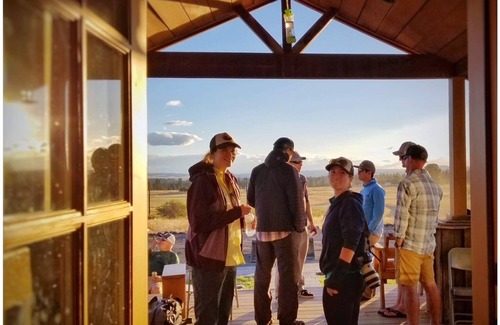 Goldendale House | Dark Sky Double Mountain View Retreat