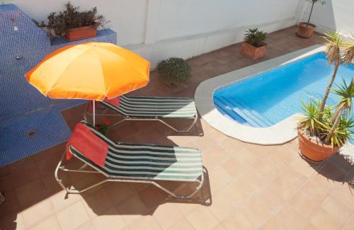 L'Escala Villa | Daro