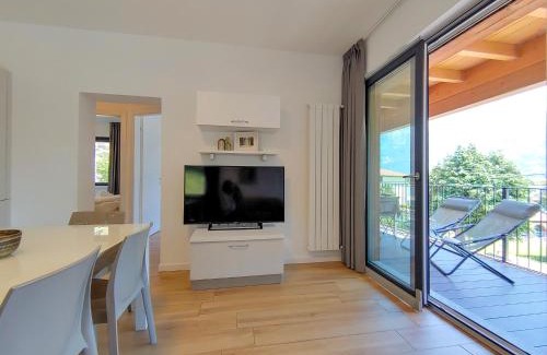 Dascio Apartment | Dascio Oasi Ferienwohnung Dachterrassen am See