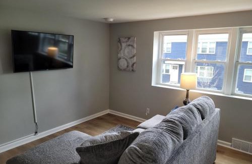 Joslyn Castle Apartment | Davenport Dwellings 2 Bd by UNMC