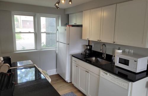 Joslyn Castle Apartment | Davenport Dwellings 2 Bd by UNMC