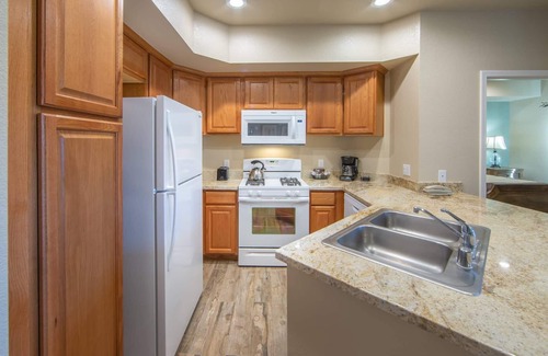 Genoa Condo | David Walley's Resort, 2br suite, Friday check-in