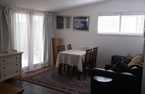 Taumarunui House | Daydreams Retreat - Nestled at the foot of the historic Sunshine Settlement