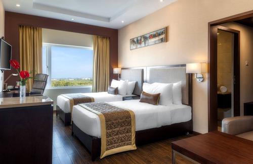 Kelambakkam Hotel | Days Hotel Chennai OMR